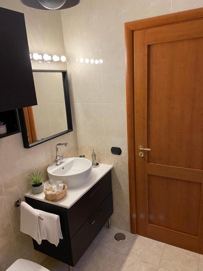 Agm Suite Rome Airport Fco - Attico Parco Leonardo Fiumicino Exterior foto